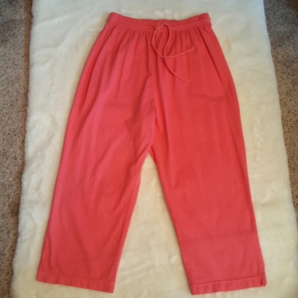 ON WHITE ♡ Gorgeous 2pc Ruffled Coral Long Sleeve Button Jacket Top 'n Capris M - Picture 6 of 14